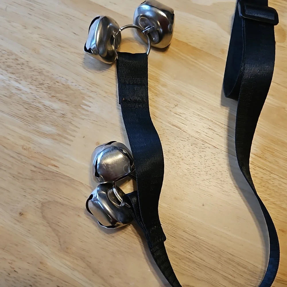 🐶DOG Black Doorbell Strap with Silver Bells